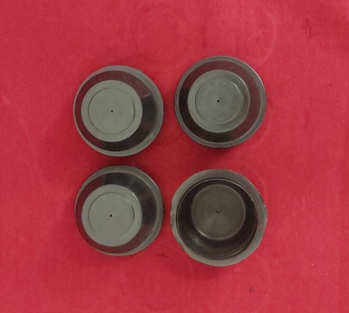 Black plastic trailer - plastic, hub